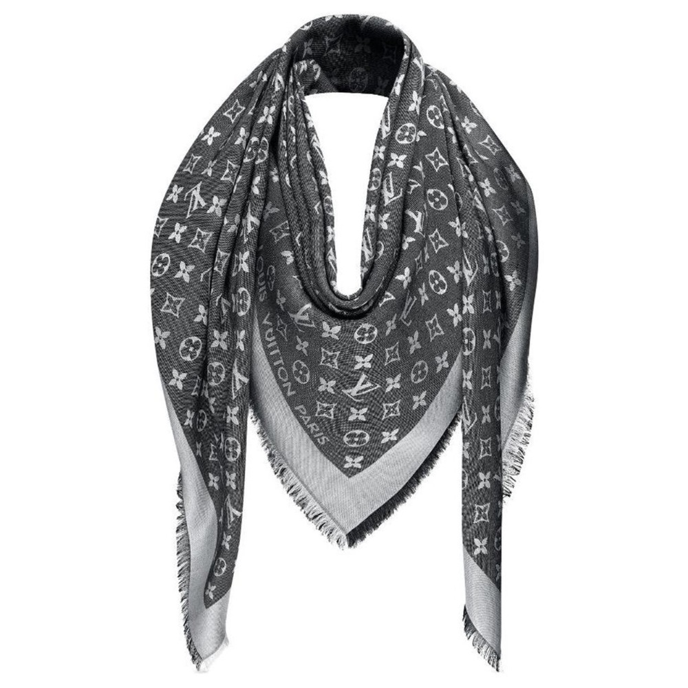 Louis Vuitton shawl scarf